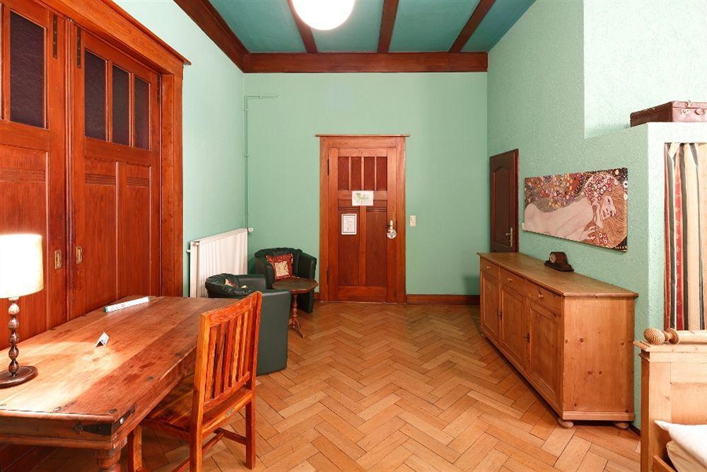 Avalon Bed & Breakfast Themen/- Nichtraucherhotel Хановер Екстериор снимка