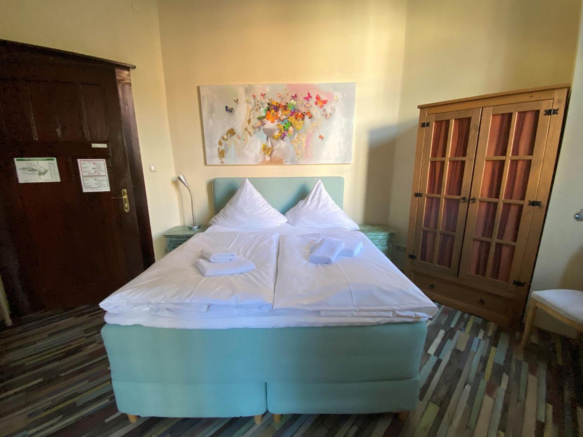 Avalon Bed & Breakfast Themen/- Nichtraucherhotel Хановер Екстериор снимка
