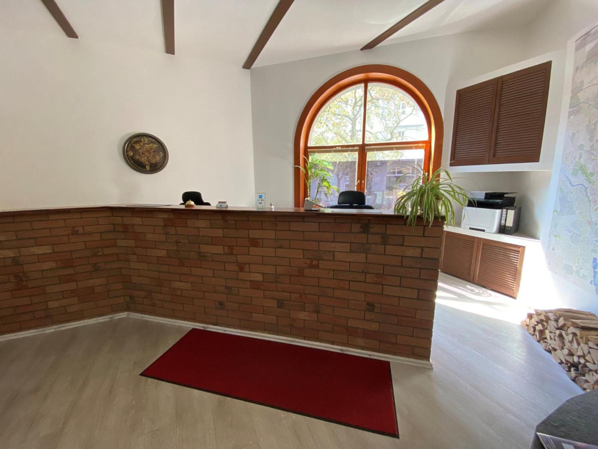 Avalon Bed & Breakfast Themen/- Nichtraucherhotel Хановер Екстериор снимка