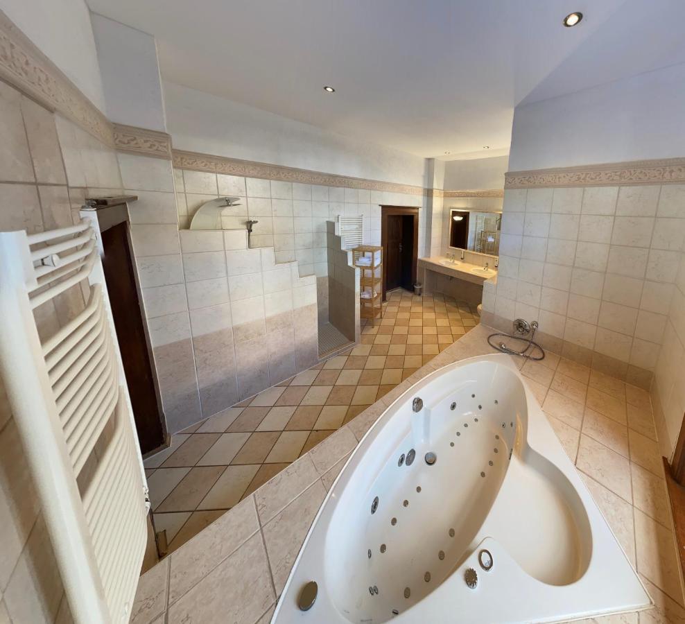 Avalon Bed & Breakfast Themen/- Nichtraucherhotel Хановер Екстериор снимка